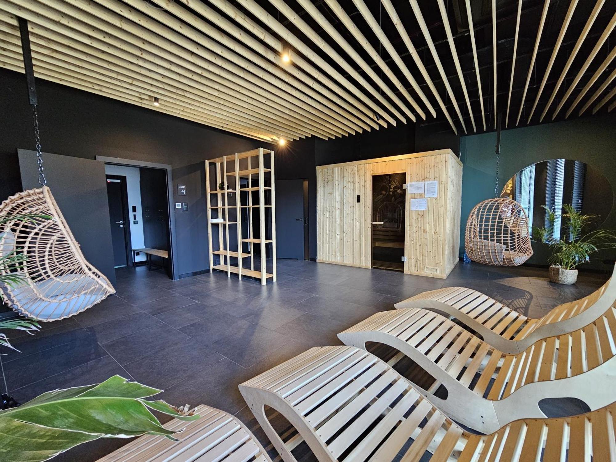 Urban Apartments Premium Sokolska 30A Towers No 58, 2 Free Garages, Gym & Sauna, Self Check-In Katowice Exterior photo